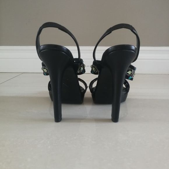 Authentic Versace jeweled heels - Picture 3 of 8